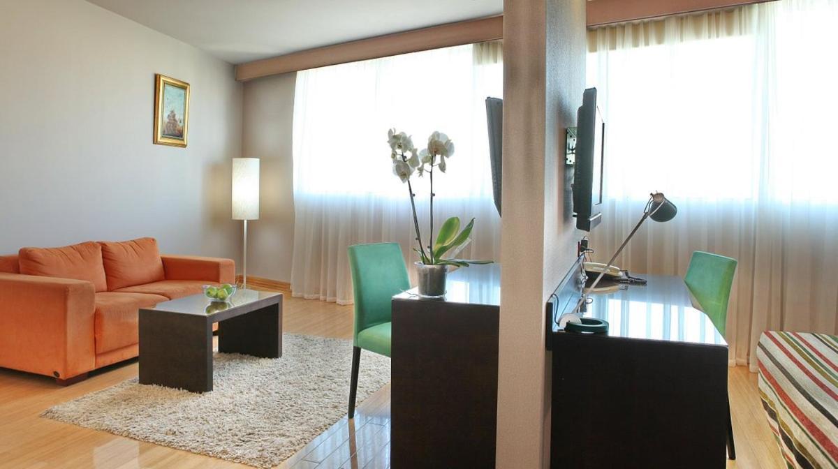 Design Hotel Mr President Belgrade Exterior photo